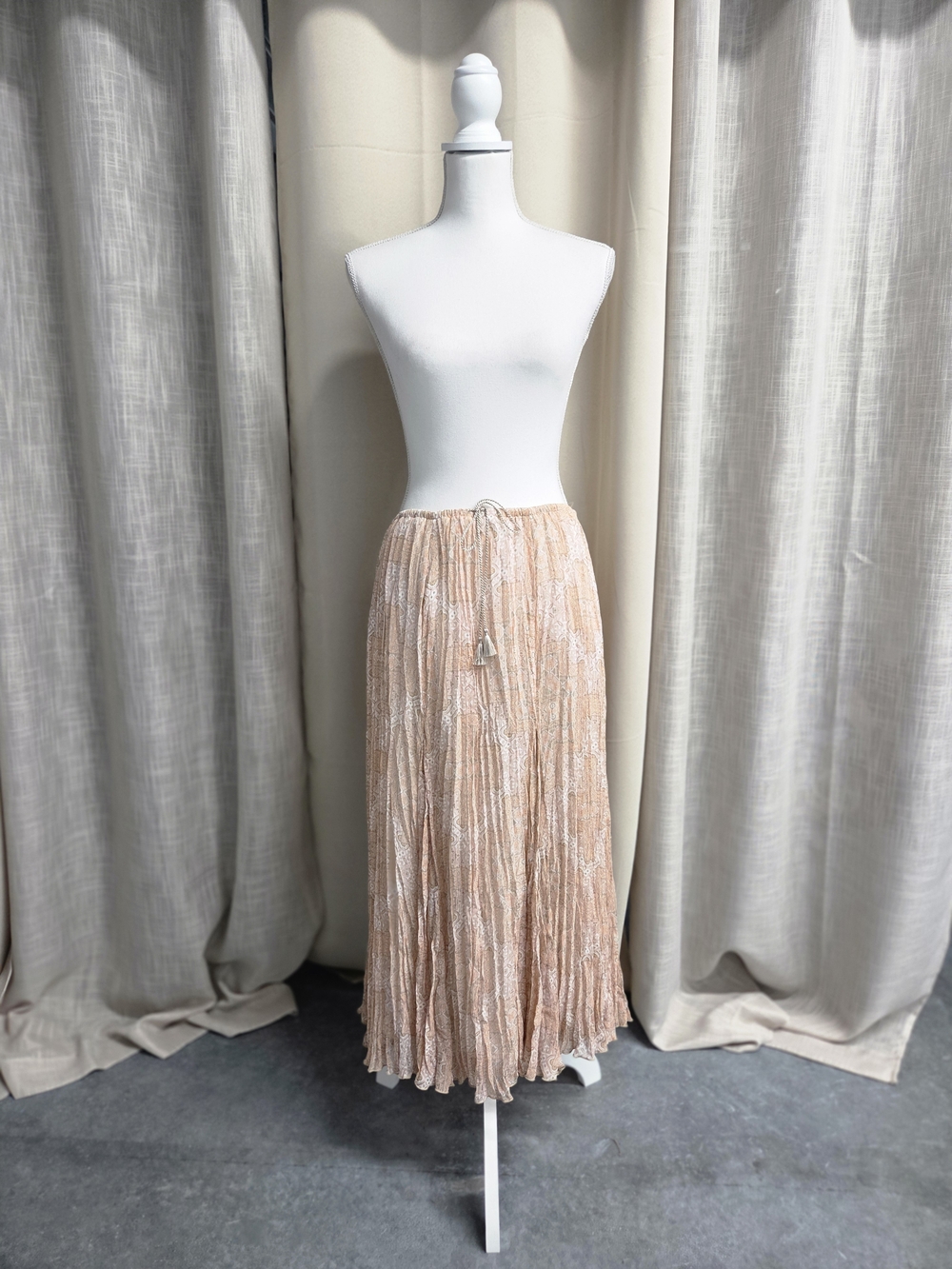 Ruby Rd. Pleated Maxi Skirt in Blush Peach Size 10